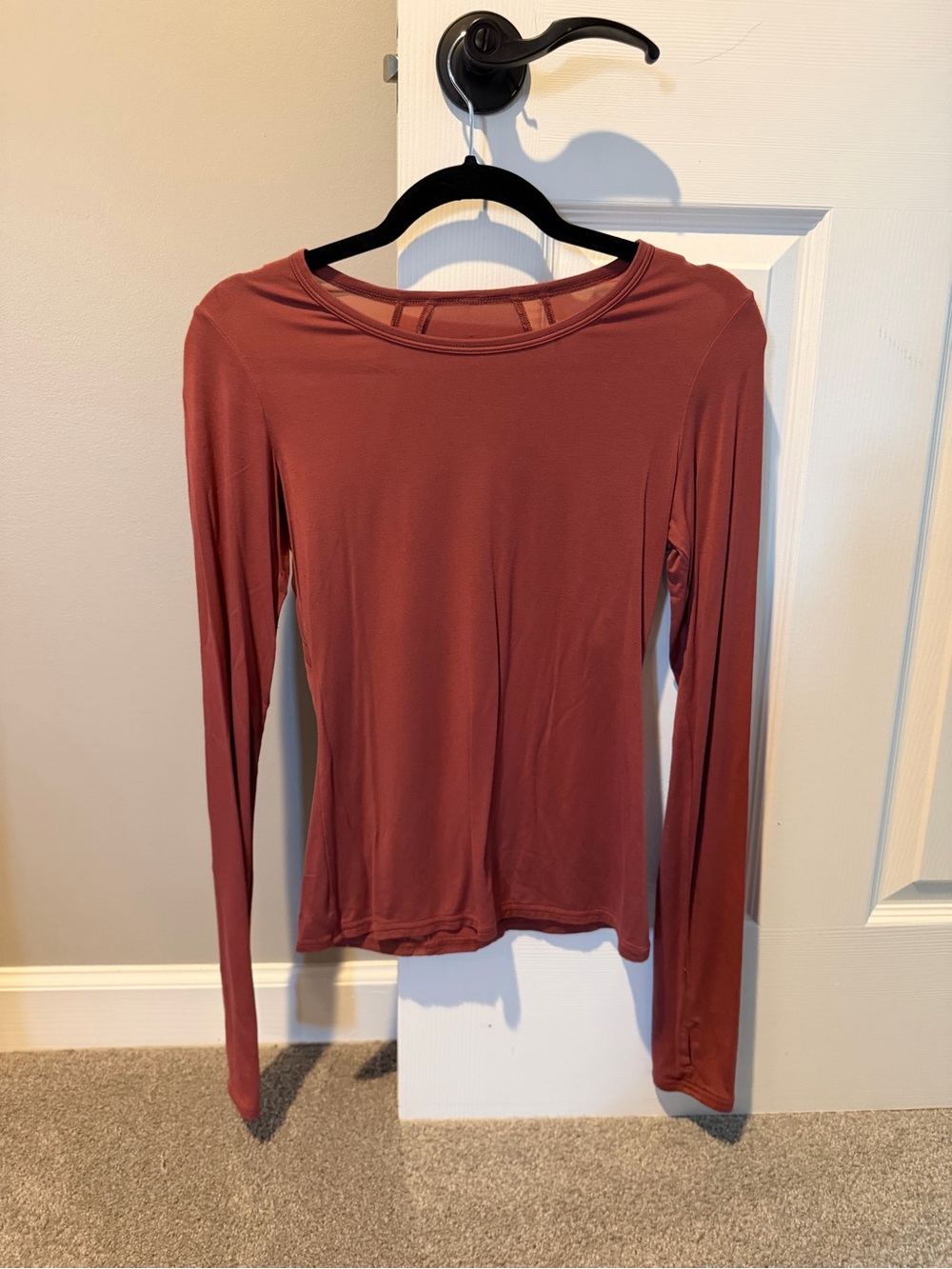 ALO Yoga Long Sleeve Top